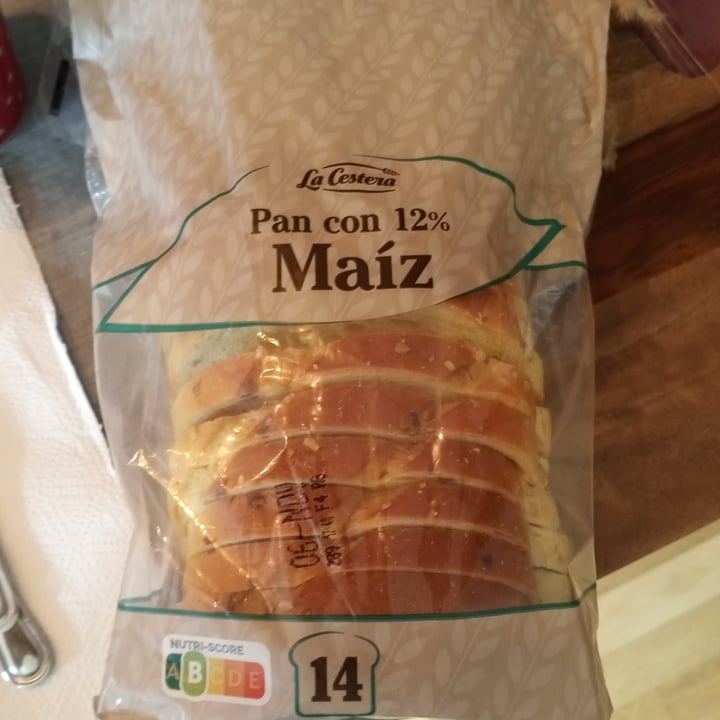 photo of La Cestera Pan con 12% maíz shared by @titoherbito on  15 Nov 2024 - review