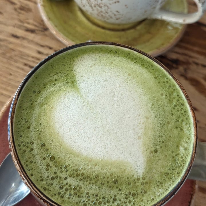 photo of Cafe 33 Oat Matcha Latte shared by @alicesabrina on  08 Apr 2024 - review