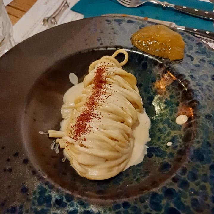 photo of Romeow Cat Bistrot Spaghettone di Gragnano con crema di noci macadamia, pepe muntok, shared by @marylea on  22 Feb 2024 - review