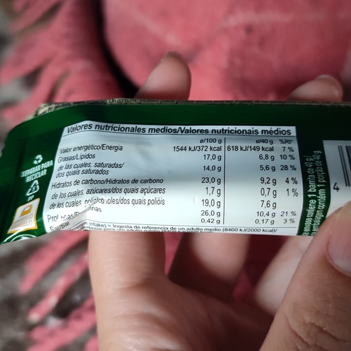 photo of Vegan Protein Bar  Barra de proteína galleta y crema shared by @theandalusianqueer on  05 Jan 2024 - review