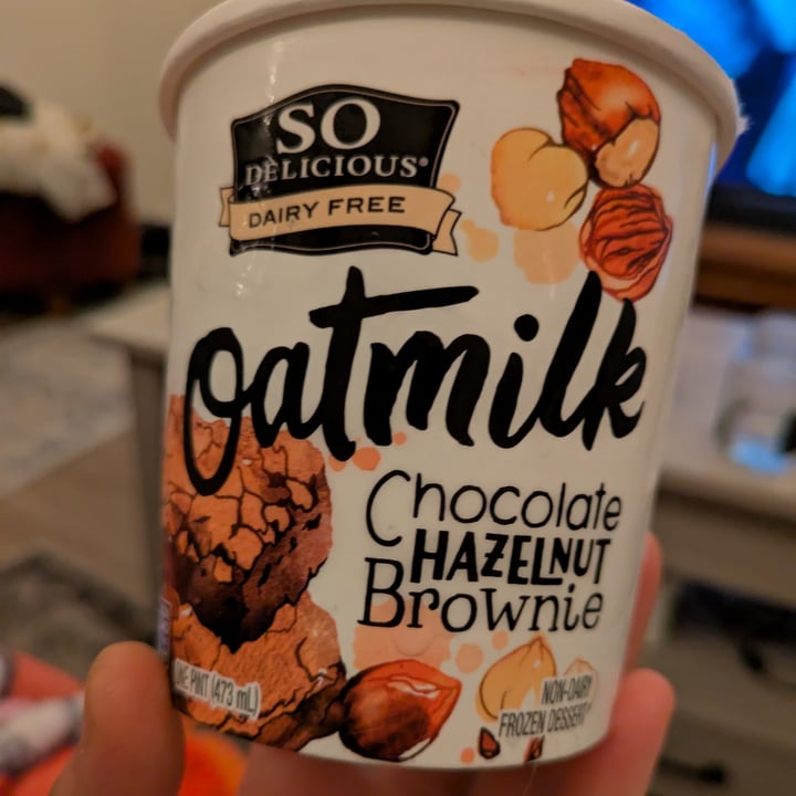 photo of So Delicious Dairy Free Chocolate Hazelnut Brownie Oatmilk Frozen Dessert shared by @izzyiris on  04 May 2025 - review