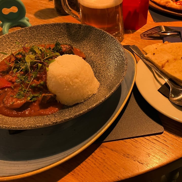 photo of The Tavern on the Bay Chefs Authentic Curry shared by @debbiepinson on  11 Nov 2023 - review