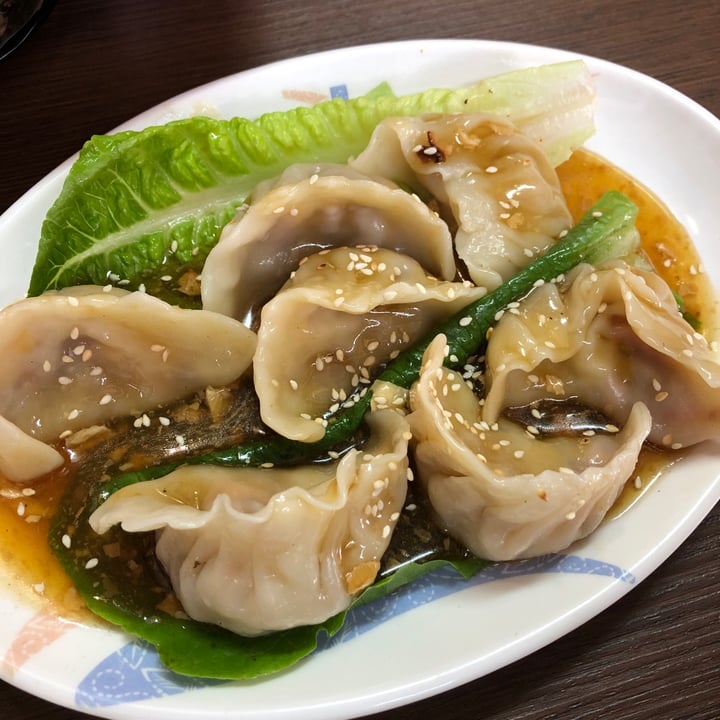 photo of Yi Xin Vegetarian Steamed dumplings shared by @ziggyradiobear on  30 Dec 2023 - review