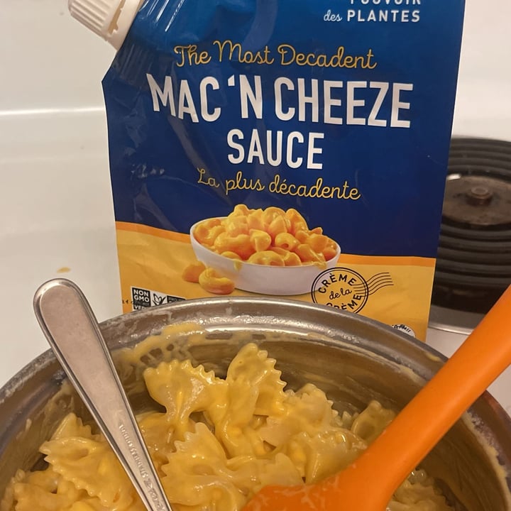 photo of Le Grand The Most Decadent Mac N Cheese Sauce shared by @embarrassedtobehuman on  05 Feb 2024 - review
