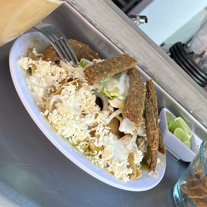 photo of DISTOPIA chilaquiles verdes shared by @moreofvn on  26 Mar 2024 - review