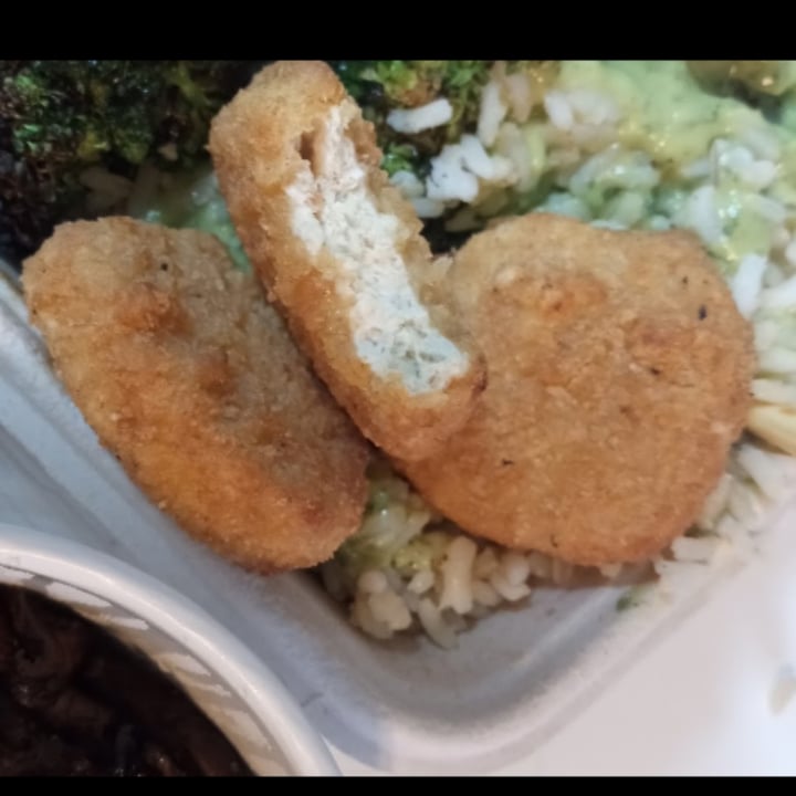 photo of Beyond Meat Beyond Chicken Nuggets shared by @ajisdragon on  14 Apr 2024 - review