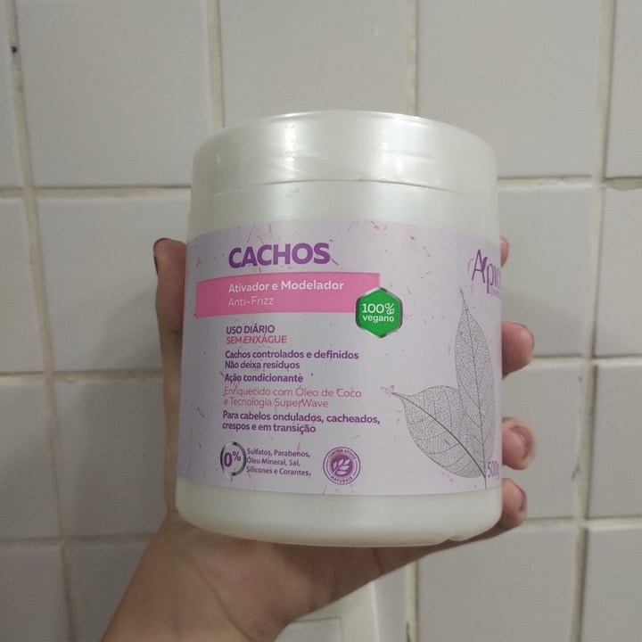 photo of Apice cosméticos Ativador e Modelador Anti-Frizz shared by @laismzanardi on  28 Dec 2024 - review