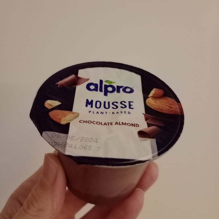 photo of Alpro Chocolate Almond Mousse shared by @dgchrt on  20 Apr 2024 - review