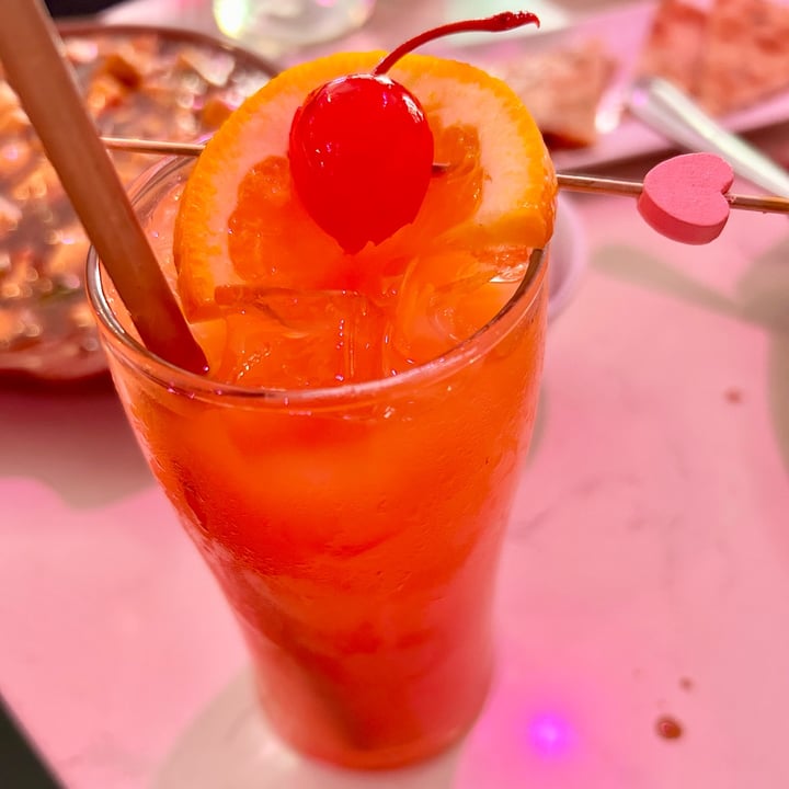 photo of Spicy Moon Vegan Szechuan Fruit Punch shared by @natsveganfood on  27 May 2024 - review