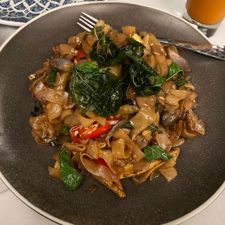 photo of Mali Vegan Thai Pad Kee Mao shared by @jessskh on  10 Sep 2023 - review