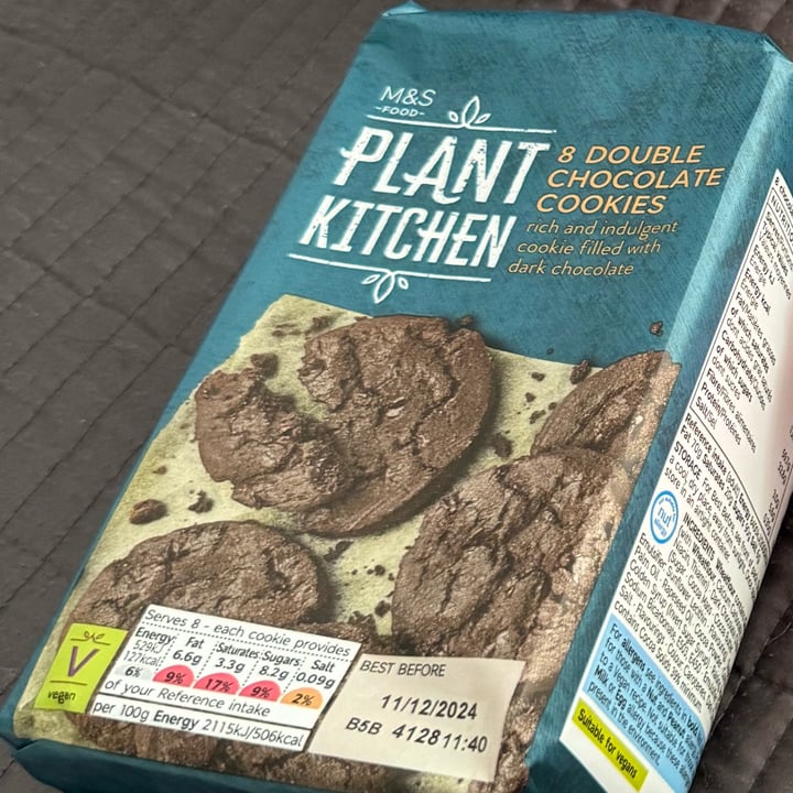 photo of Marks & Spencer Food (M&S) Double chocolate cookies shared by @pkplantbased on  07 Feb 2025 - review