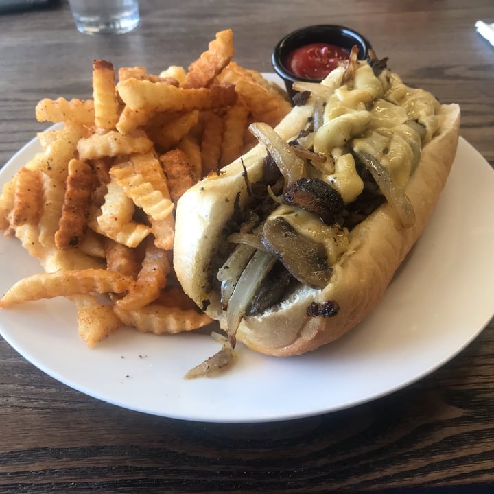 photo of Can't Believe It's Vegan Cheesesteak Hoagie shared by @arronlee on  13 Oct 2023 - review