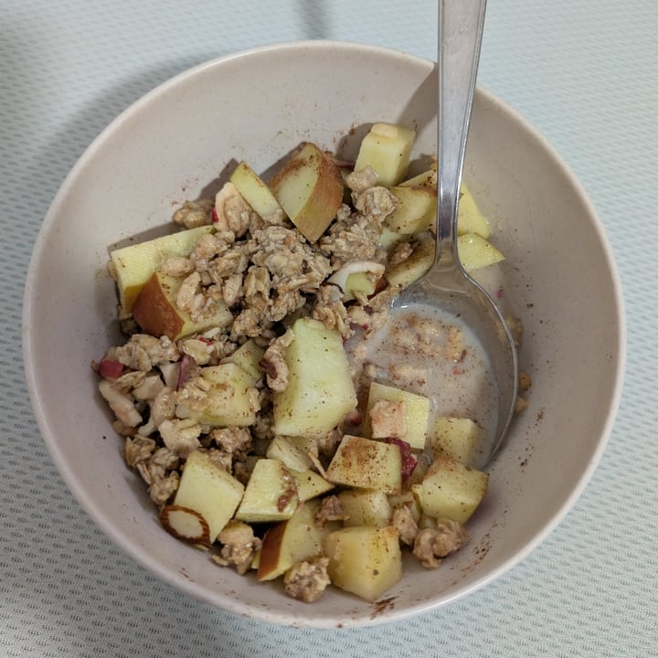 photo of Kölln Knusper Hafer-Müsli Apple Crumble Style shared by @punilu on  09 Sep 2025 - review