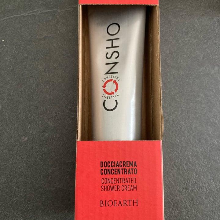 photo of Bioearth bagnoschiuma concentrato shared by @antoniaerika on  31 Oct 2023 - review