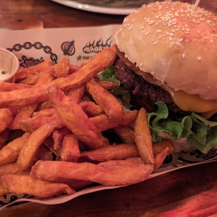 photo of Mad Mad Vegan Double Cheese Vacon shared by @srtaveggie on  05 Dec 2023 - review