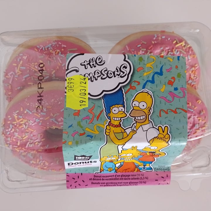 photo of The simpsons Donuts Pink Glaze shared by @dipsi on  15 Mar 2024 - review