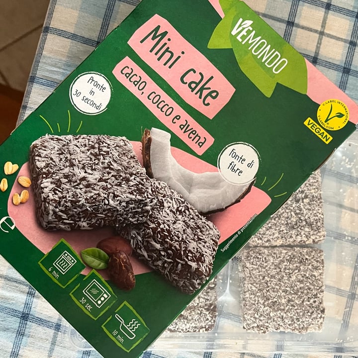 photo of Vemondo mini cake cacao cocco e avena shared by @ademarsi on  19 May 2024 - review