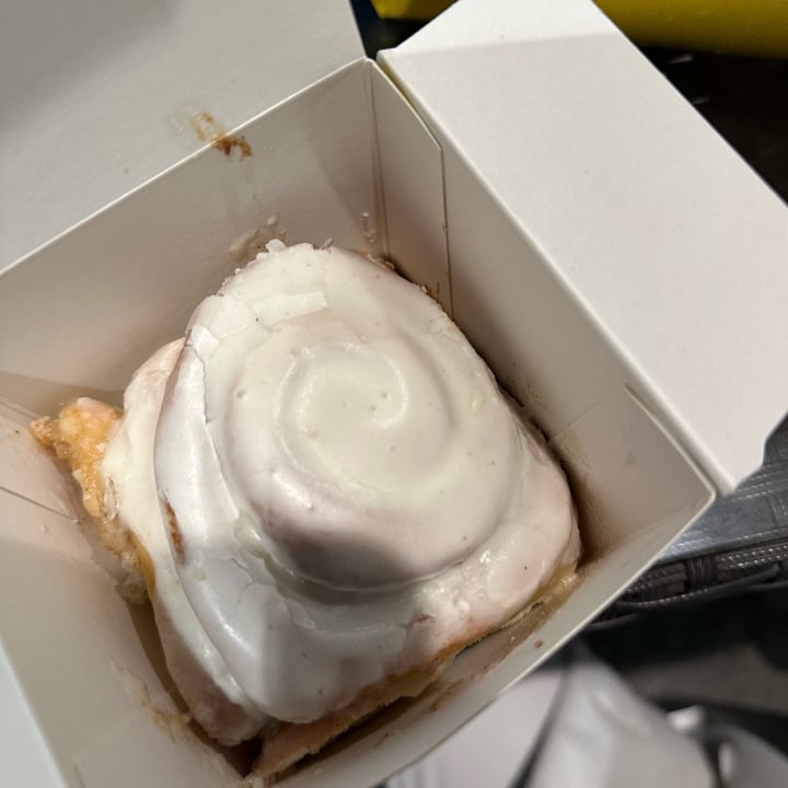 photo of Demasié Cinnamon Roll clasic shared by @paulamayool on  15 Jan 2024 - review