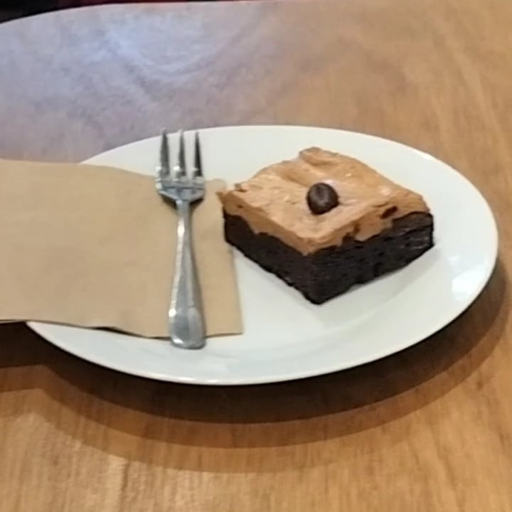 photo of Cafe Vincent Coffee cake shared by @naomivegan on  07 Sep 2025 - review