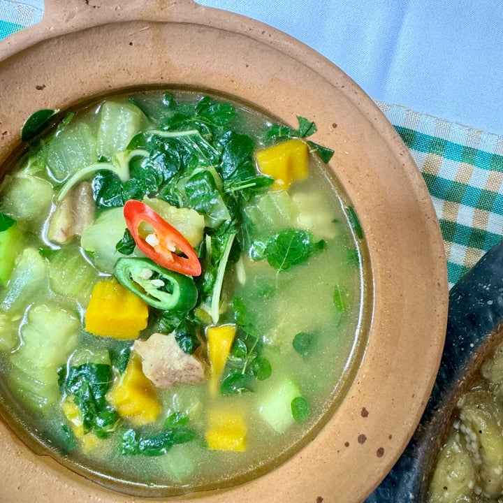 photo of Malis Restaurant Siem Reap Moringa Leaf Soup shared by @vikas on  13 May 2024 - review