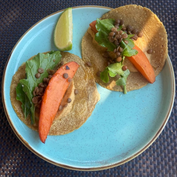 photo of Casa Mexicana Ksamil vegan taco shared by @ismifloriana on  22 Aug 2024 - review