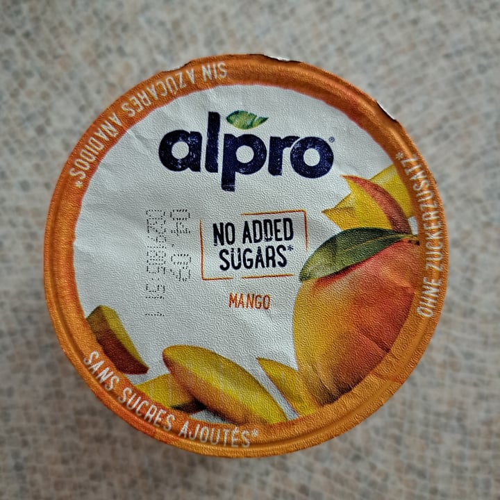 photo of Alpro no zucchero aggiunti mango shared by @veggiemarti on  23 Feb 2024 - review