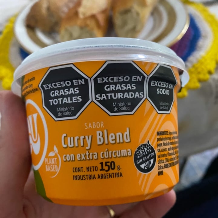 photo of Qu queso untable curry blend shared by @valexika on  06 Feb 2025 - review