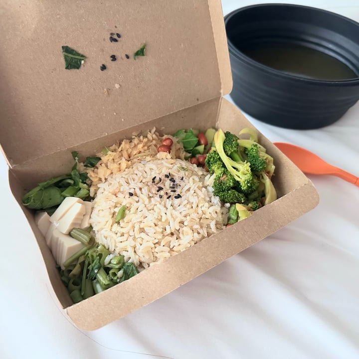 photo of Minf Houze Vegan Cafe Hakka Leicha Mixed Vegetables shared by @dafnelately on  06 Apr 2024 - review