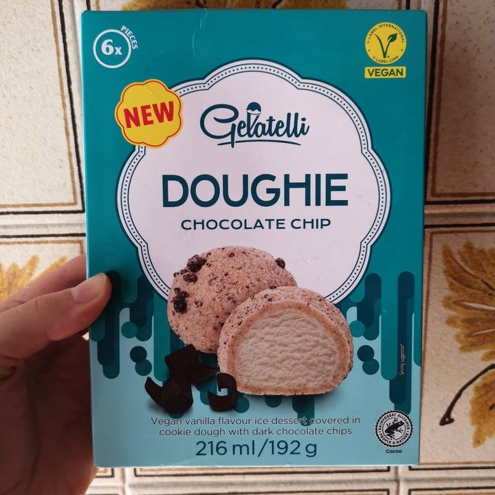 photo of Gelatelli Doughie Chocolate Chip shared by @aleveganfoodlover on  23 May 2024 - review