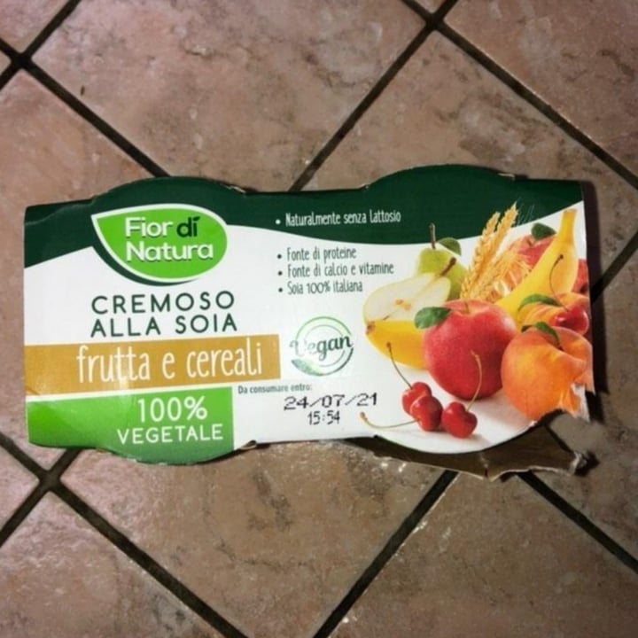 photo of Fior di Natura Yogurt Cremoso Frutta E Cereali shared by @grifoneveganoferoce on  26 Jun 2024 - review