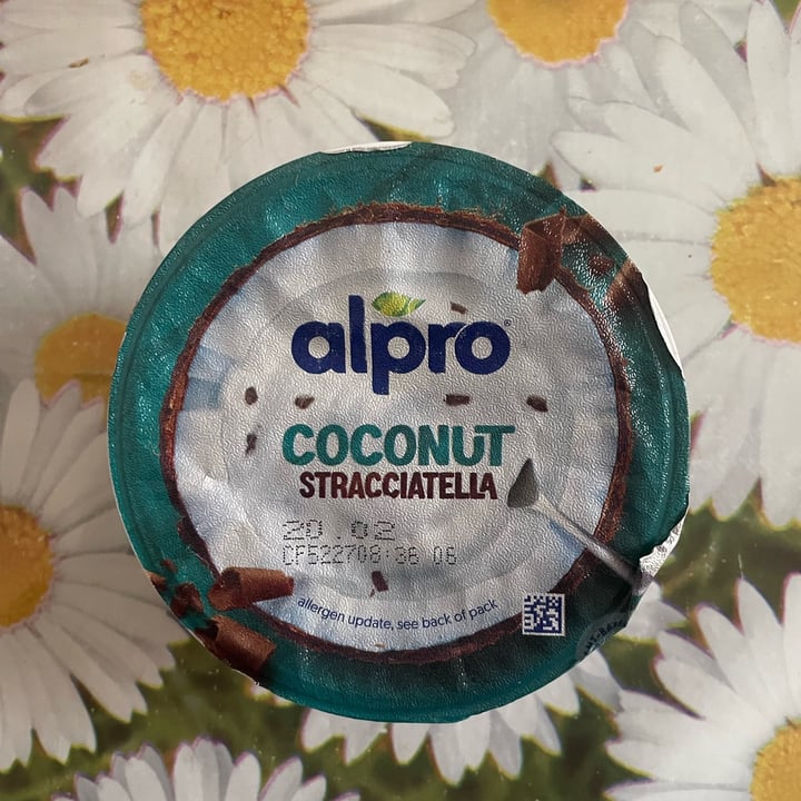 photo of Alpro Absolutely Coconut STRACCIATELLA shared by @gles on  02 Feb 2025 - review