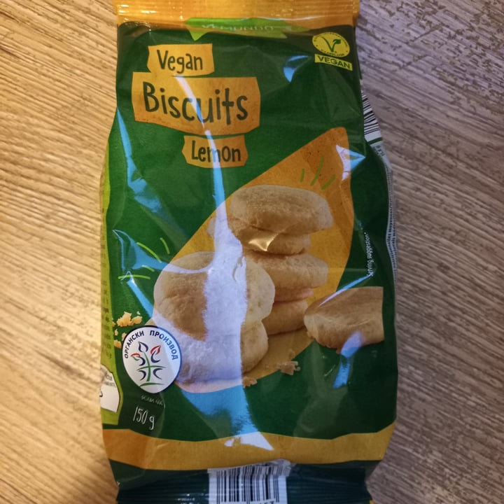 photo of Vemondo vegan biscuits lemon shared by @drone53 on  10 Apr 2024 - review