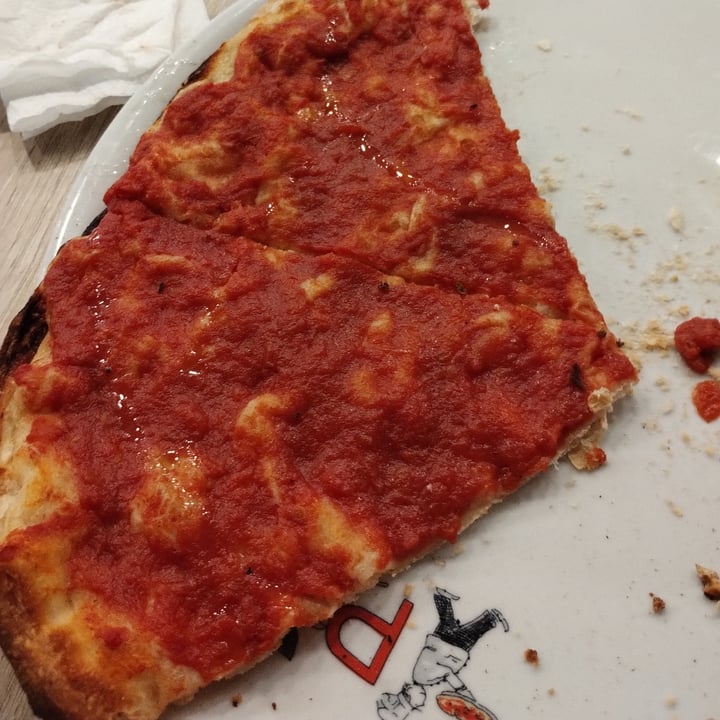 photo of Sale e Ojo pizza rossa tonda shared by @azzurra on  29 Sep 2023 - review