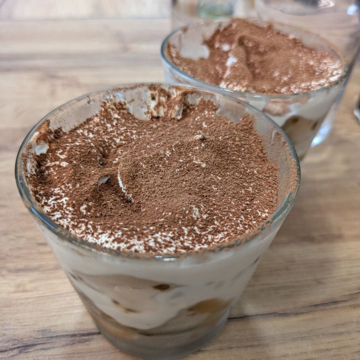 photo of Le Lapin Noir Tiramisú chocolat café shared by @raimon-sabater on  09 Jun 2025 - review