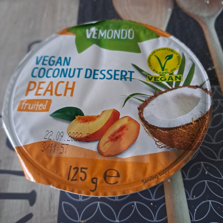 photo of Vemondo dessert coconut peach shared by @thebress on  28 Sep 2023 - review