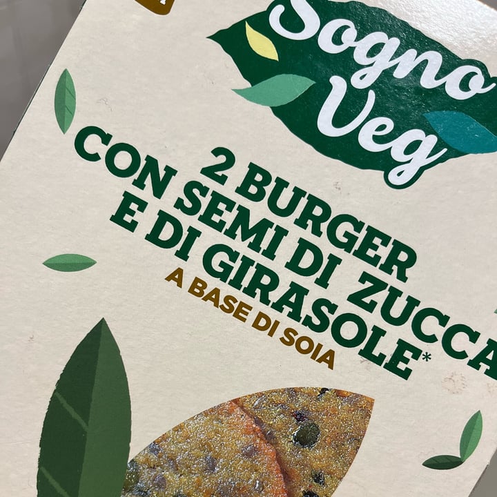 photo of Sogno veg 2 burger con semi di zucca e girasole shared by @gaiap on  04 Apr 2024 - review