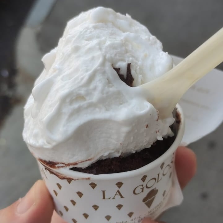 photo of Gelateria La Golosa Gelato cocco, caffè e fondente shared by @aleolliveg on  08 Aug 2025 - review