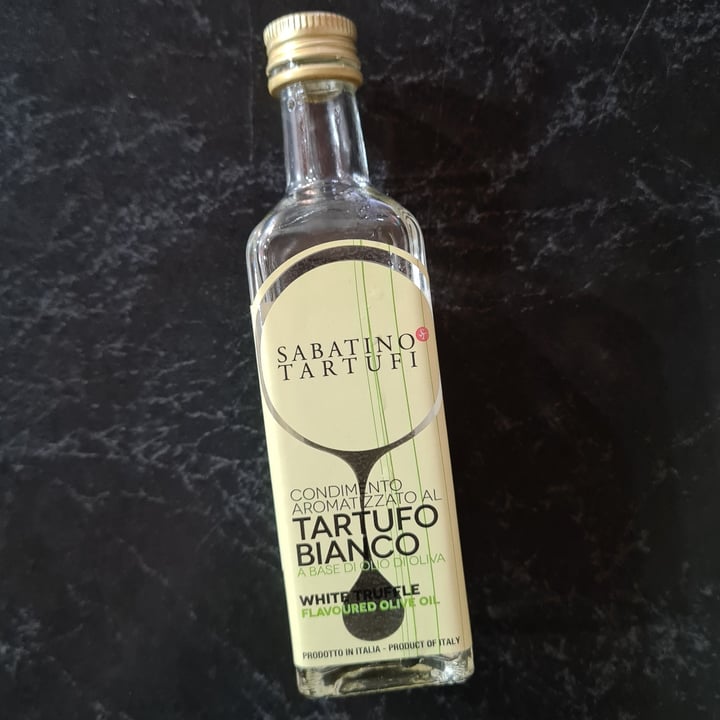 photo of Sabatini tartufo White Truffle Infused Oil shared by @veronicagroen on  26 Sep 2024 - review
