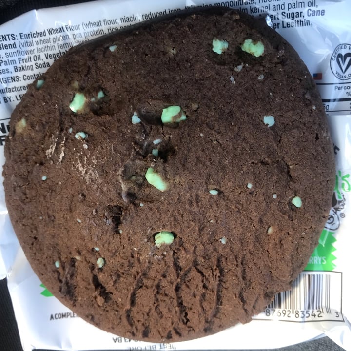 photo of Lenny & Larry’s Choc-O-Mint Complete Cookie shared by @arronlee on  22 Sep 2023 - review