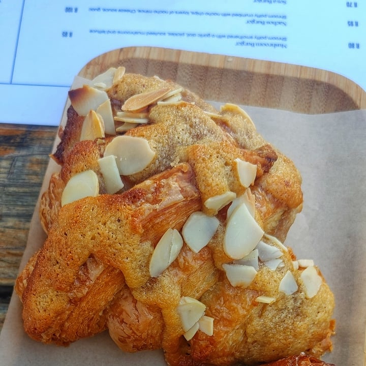 photo of The Jozi Vegan Coffee Almind croissant shared by @veganonthesavannah on  13 Jun 2025 - review