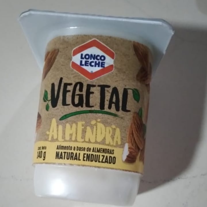photo of Lonco Leche Yogurt De Almendra shared by @conin on  27 Jun 2024 - review