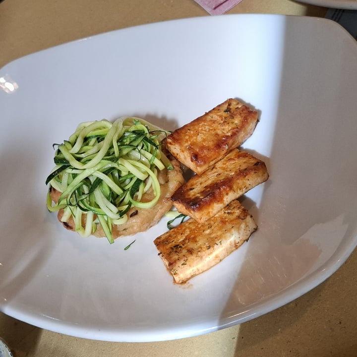 photo of Lo Fai shawarma di tofu shared by @markmv75 on  25 Sep 2025 - review
