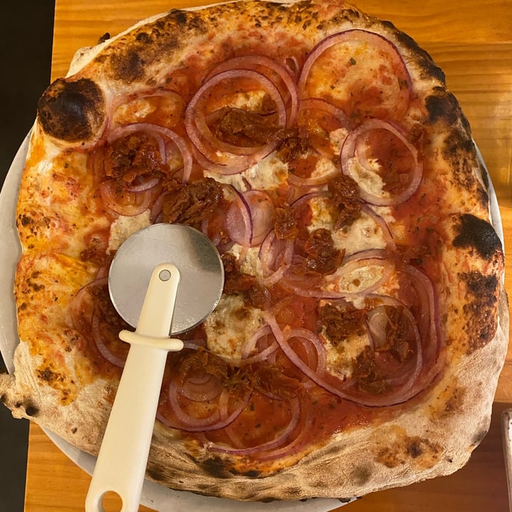 photo of Pizzi & Dixie Pizza shared by @quinn06 on  04 Jul 2025 - review