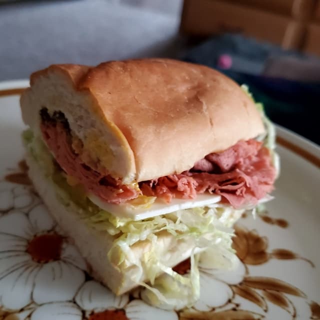 Reuben-o at Nonno's Plant-Based Butcher, Hamilton - Vegan Dish Reviews ...