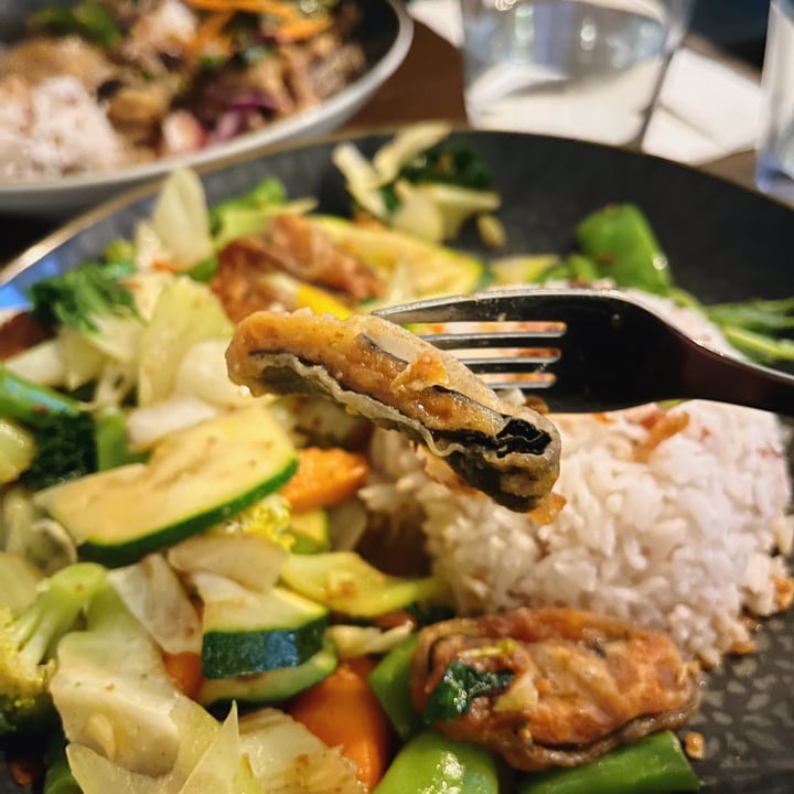 photo of Thai vegan kitchen Plaa Phad Khyn Tsaai shared by @veganhaven on  23 Feb 2024 - review
