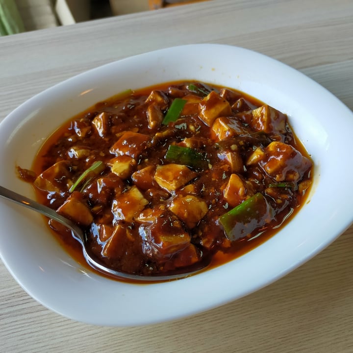 photo of X.WANG's kitchen Mapo Tofu shared by @robertabi on  04 May 2024 - review