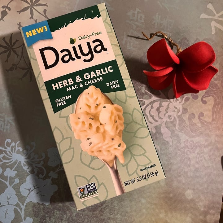 photo of Daiya Herb & Garlic Mac & Cheese shared by @bandita on  27 Sep 2025 - review