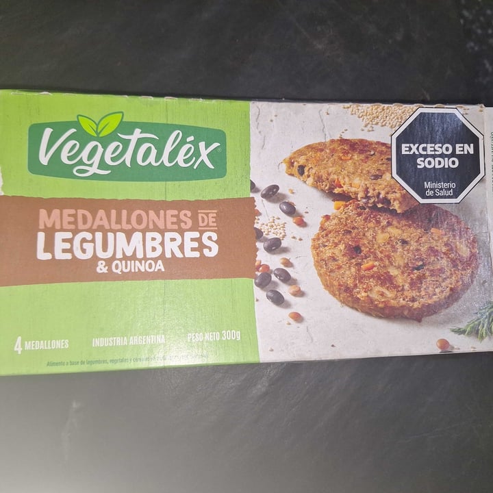 photo of Vegetalex Medallones de Legumbres y Quinoa shared by @vaninadls on  21 Apr 2024 - review