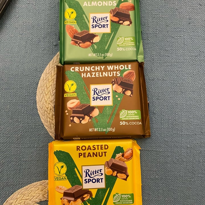 photo of Ritter Sport Roasted Peanut shared by @whatthefuck on  16 Nov 2023 - review