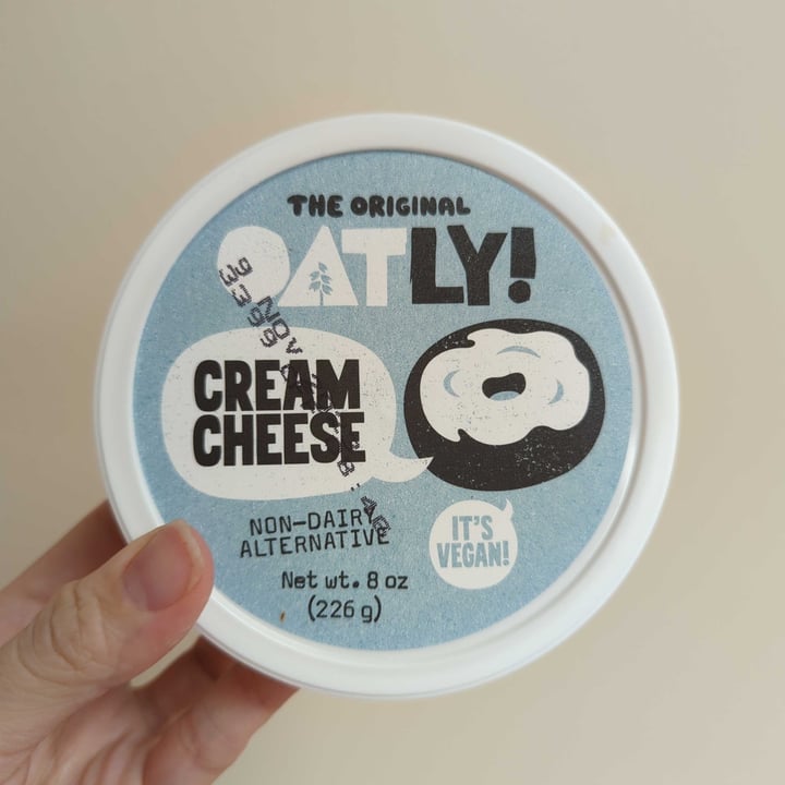 photo of Oatly cream cheese shared by @regimack on  01 Oct 2023 - review